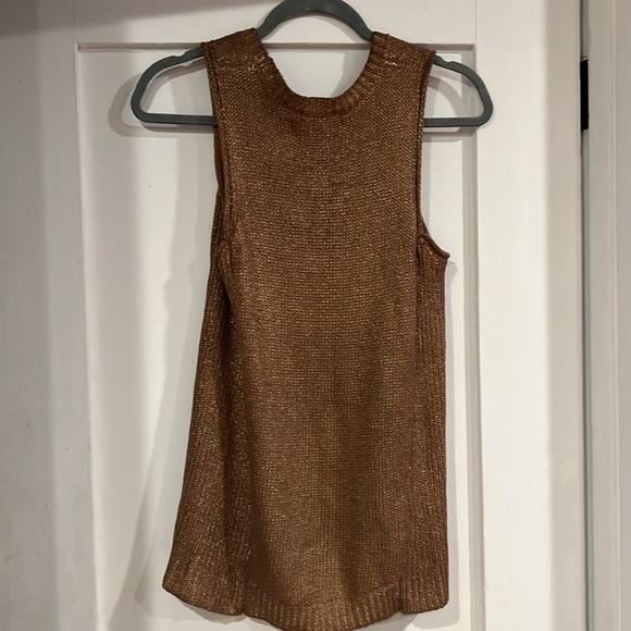 Ella Moss Gold Knit Top - Picture 2 of 3